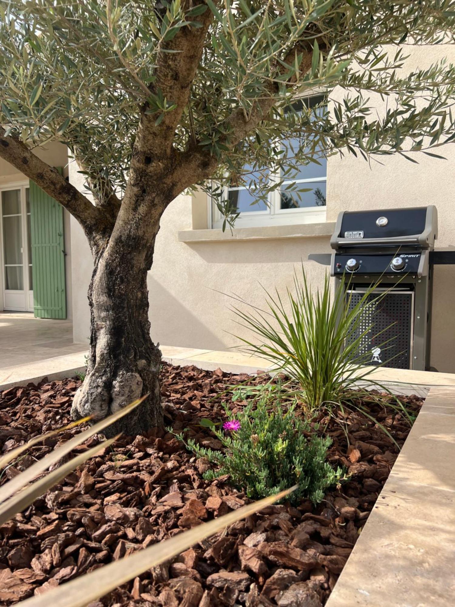 Oustau Di Gaffo LʼIsle-sur-la-Sorgue